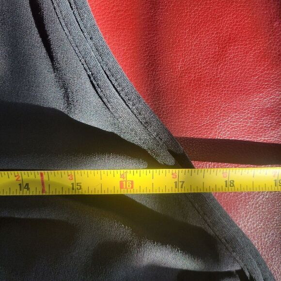 Louise Kennedy Elegant Black Sleeveless Wrap-Around Dress - Picture 11 of 14